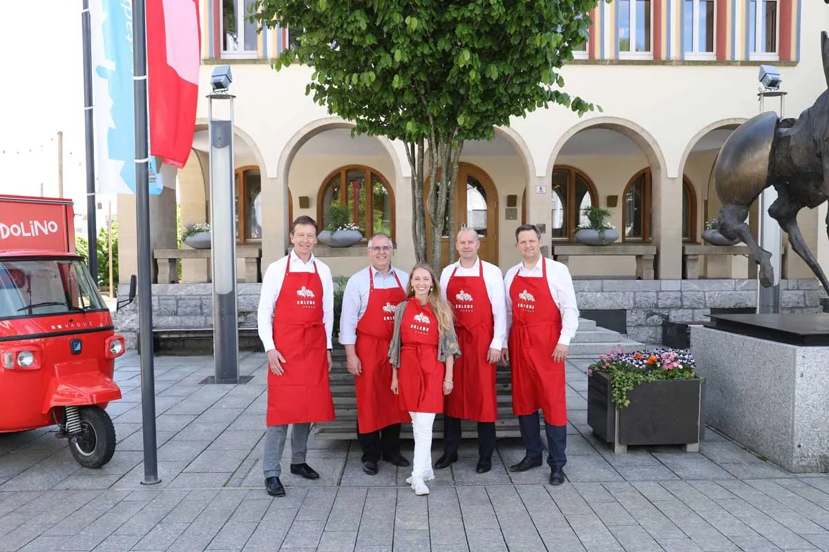 Initianten des neuen Genussfestivals in Vaduz: Paul Arni, VP Bank, Bürgermeister Manfred Bischof, Aylin Erdogan, Erlebe Vaduz, Tobias Wehrli, VP Bank und Markus Goop, Eventagentur Skunk AG. Genussfestival