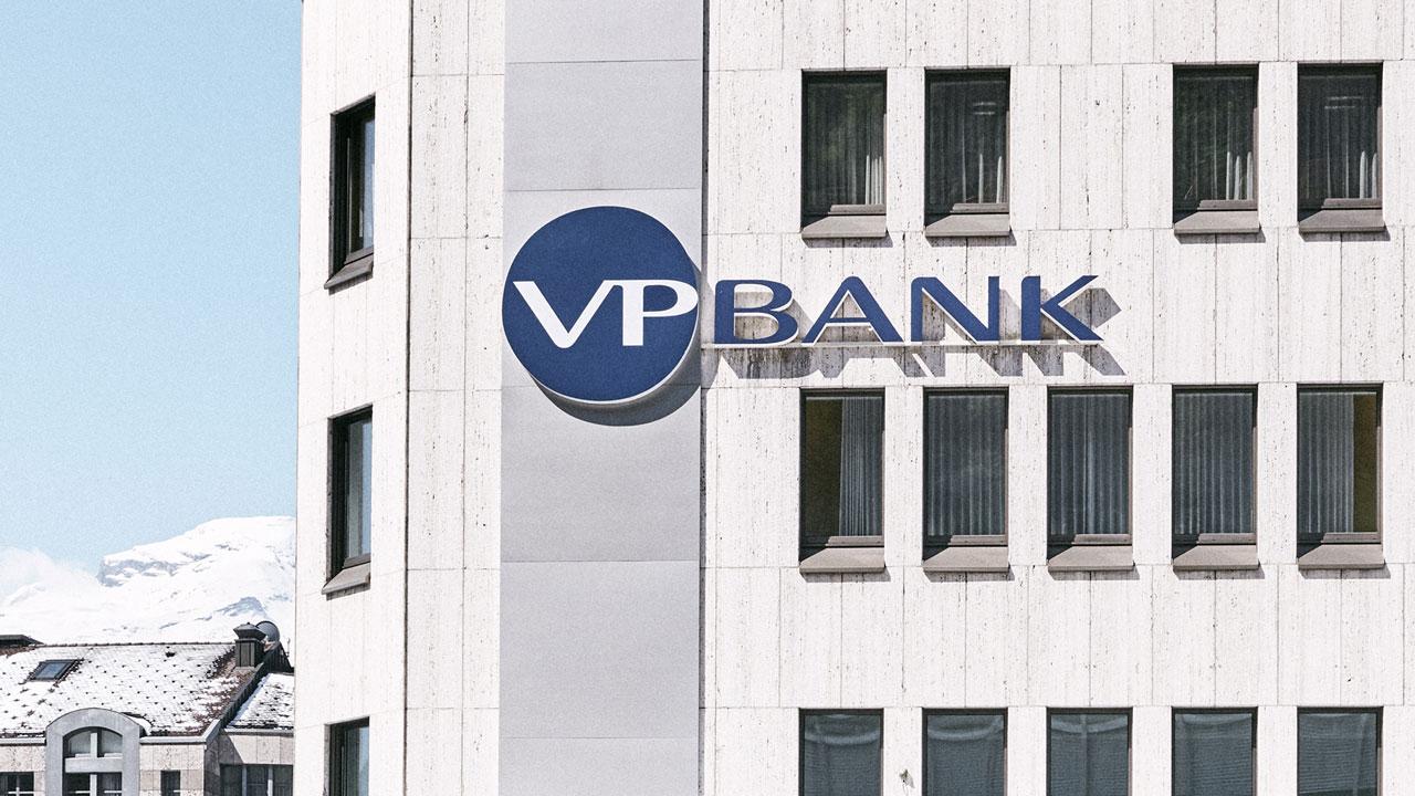 vpbank hotline