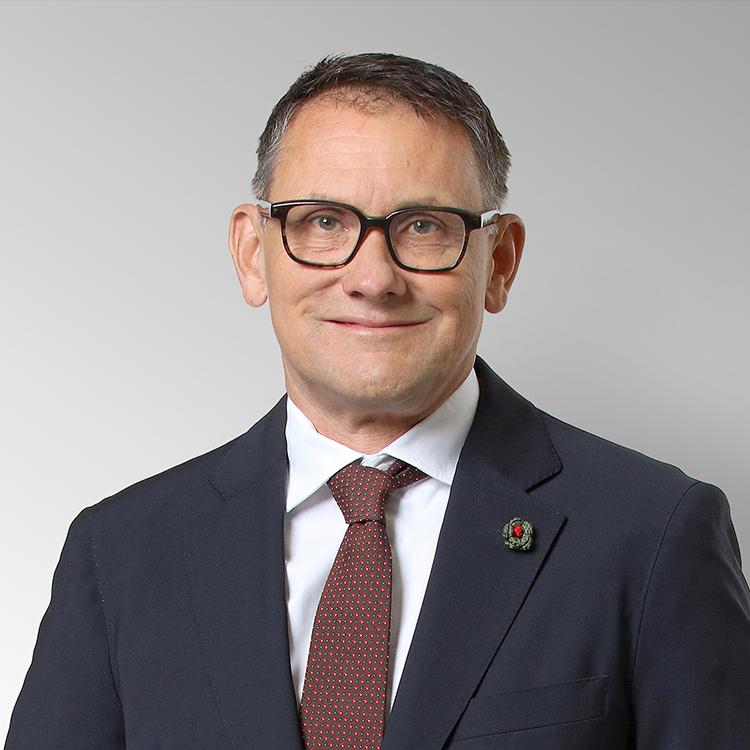 Peter Vangehr - Chief Executive Officer (CEO) VP Bank (Switzerland) AG