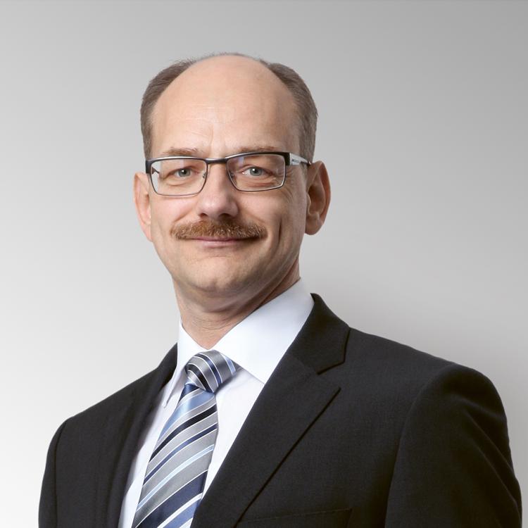 Siegbert Näscher – Chief Financial Officer Siegbert Näscher