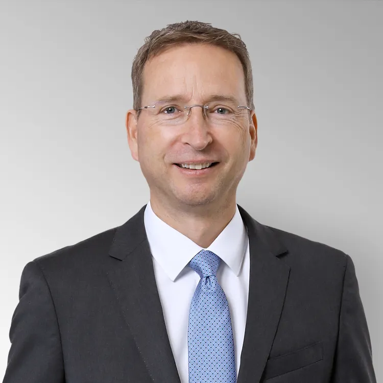 Dr. Rolf. Steiner - Leiter Strategic Transformation Dr. Rolf Steiner